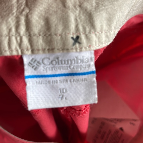 Size 10 Columbia Sportswear crop pants light red - Picture 2 of 3